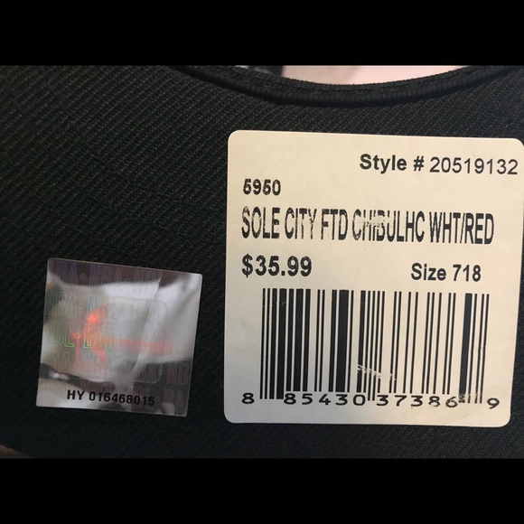 New Era Chicago Bulls Fitted Hat - Picture 5 of 5